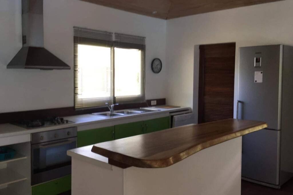 Moorea Temae Villa Walking Dist Beach And Golf Экстерьер фото