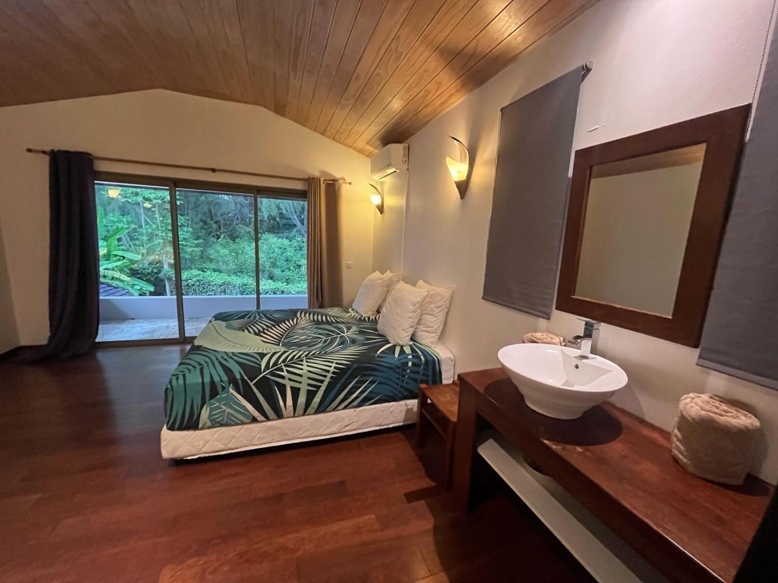 Moorea Temae Villa Walking Dist Beach And Golf Экстерьер фото
